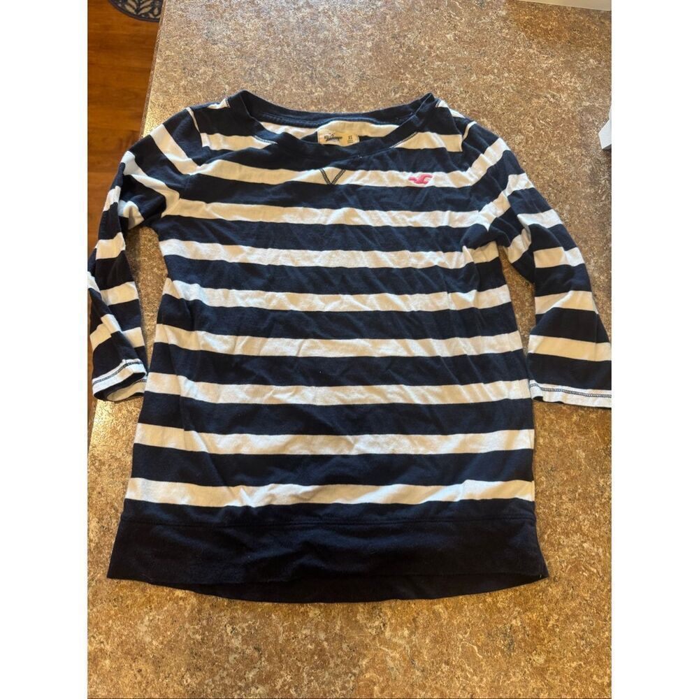Hollister Striped Top XS Navy White 3/4 Sleeve Logo Tee Y2K Style Preppy